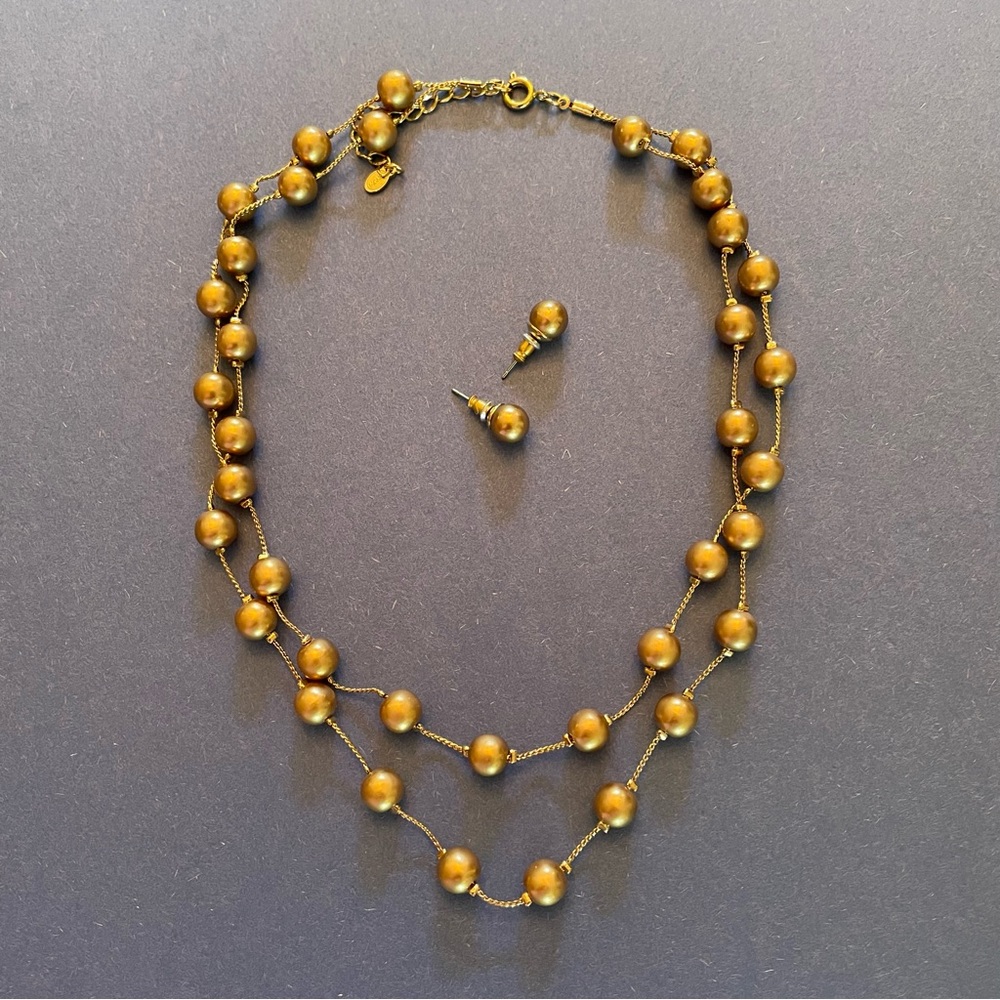 MONET PEARL DOUBLE STRAND NECKLACE W/MATCHING PEARL STUD EARRINGS - Picture 2 of 8